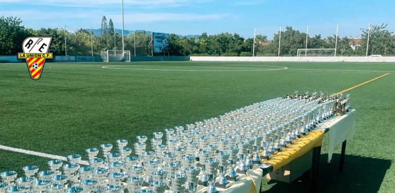 Grupos Puigcercos Patrocina El Club De Fulbol La Union Del Secar De La Real En Palma De Mallorca 2