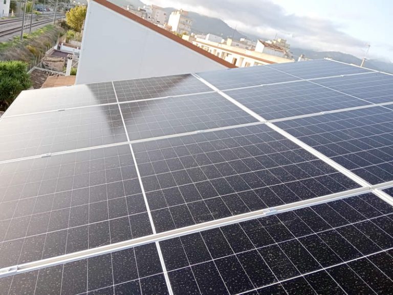 Instalacion Fotovoltaica De Autoconsumo 4,8kw Con Inversor Monofasico Sma 4kw En Inca